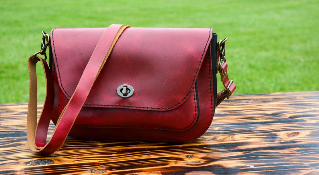Avery Crossbody Bag